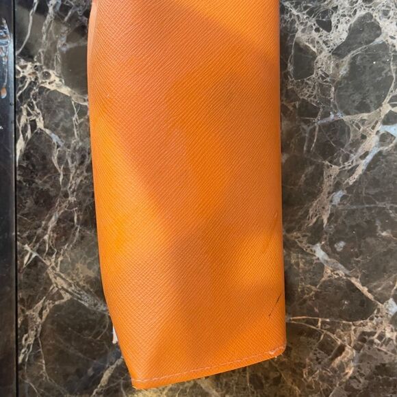 Tory Burch Orange ? Case with Drawstring Bag! display picture 3